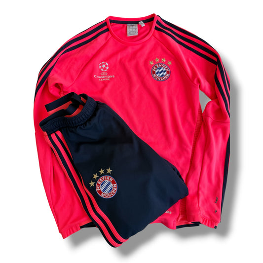 Mfs ensemble football Bayern Munich Adidas 15/16 taille XS/S