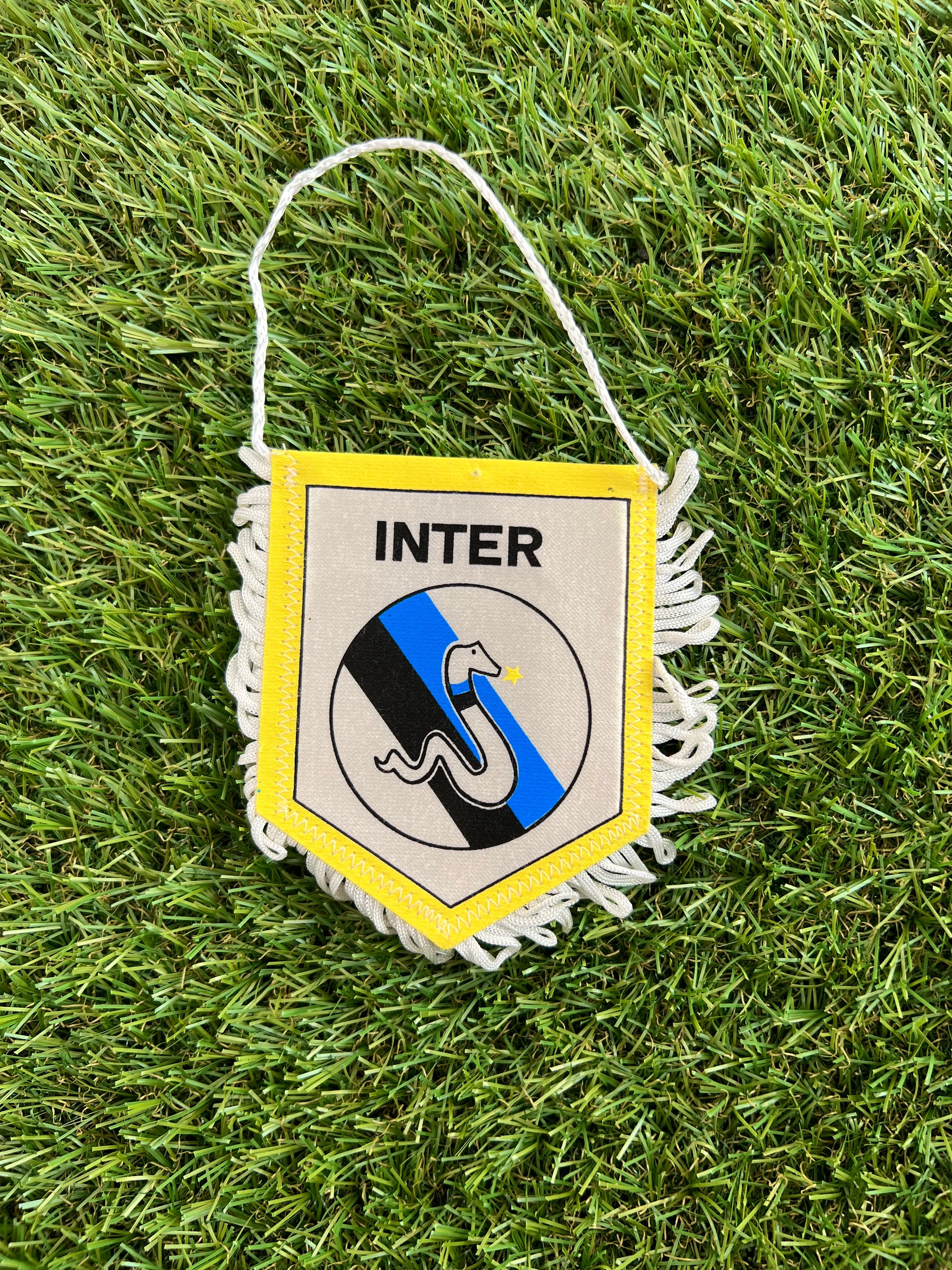 fanion Club De Football vintage années 90 Inter fanion Club De Football vintage années 90 Inter