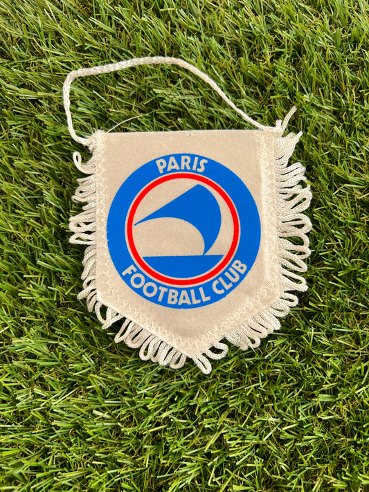 Fanion football Paris Fc